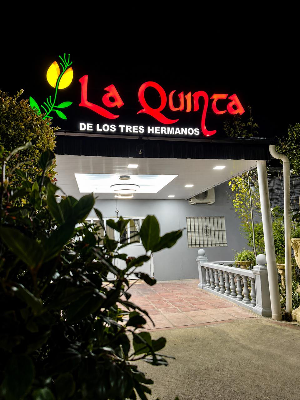 Salón de Fiestas La Quinta de los Tres Hermanos